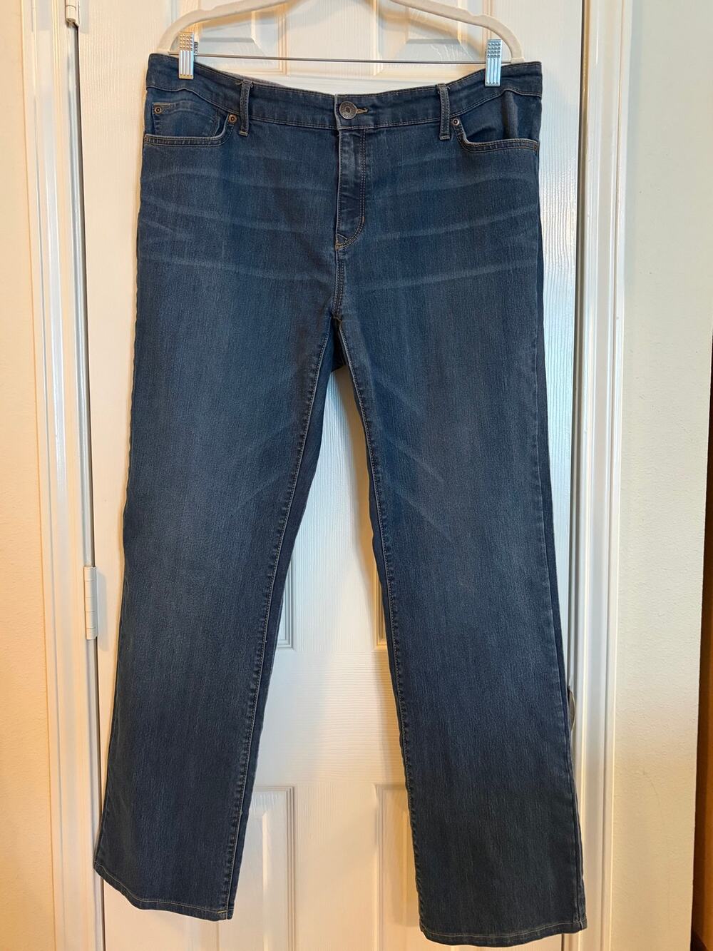 Eddie Bauer Women’s Bootcut Jeans Size 16/33 Stretch Denim Medium Wash Y2K